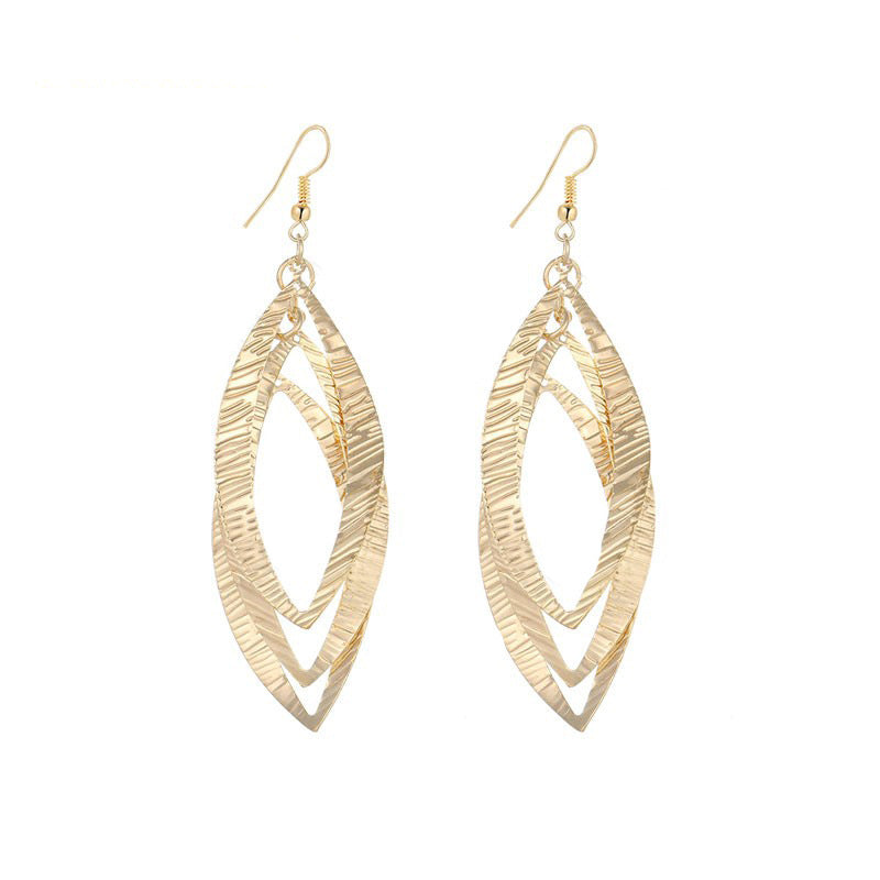 Women's High Profile Retro Spiral Garland Earrings